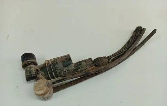 Peugeot 307 Windscreen/windshield washer pump 9643447980
