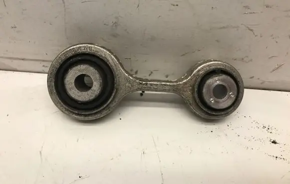 BMW 5 F10 F11 Rear control arm 6775683
