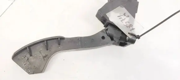 Toyota Avensis T270 Accelerator throttle pedal 7811005040 78110-05040