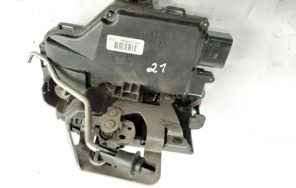Audi A6 S6 C5 4B Front door lock 4B2837016G