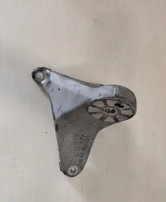 Porsche Cayenne (92A) Engine mounting bracket 7P0199308