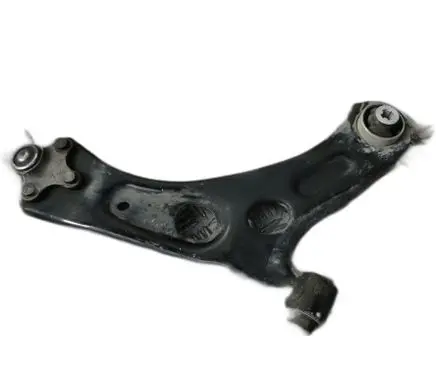 Peugeot 208 II Front upper control arm/wishbone 