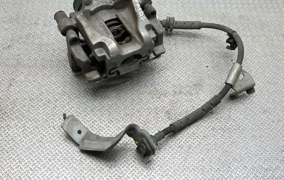 Chrysler Pacifica Rear brake caliper 68451144AA