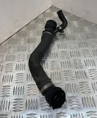 BMW 5 E60 E61 Engine coolant pipe/hose 7789742 PA66GF30 5WK52111