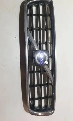 Volvo S60 Front bumper upper radiator grill 30698616