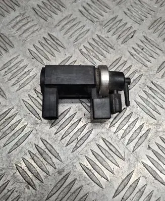 Audi A8 S8 D3 4E Turbo solenoid valve 4E0906628 72290308