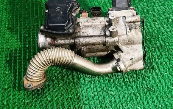 Renault Master II EGR valve 147100385R 8200685363 0281002958