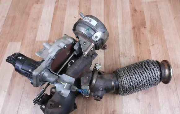 Nissan Navara D23 Turbo 144118020R HMLGT7303R
