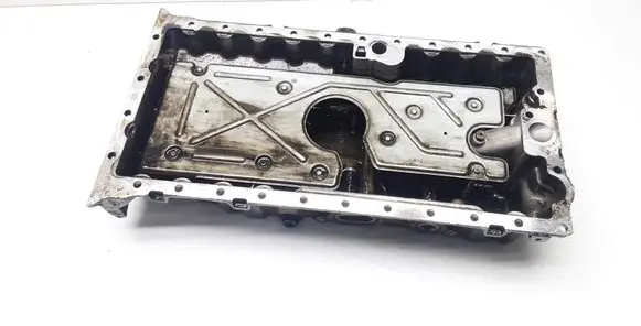 Volvo V70 Oil sump 8631507 8631507A