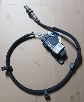 Peugeot Partner III Lambda probe sensor 0281008669 9830288780