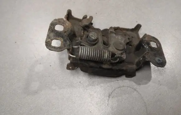 Fiat Freemont Engine bonnet/hood lock/catch 828AA