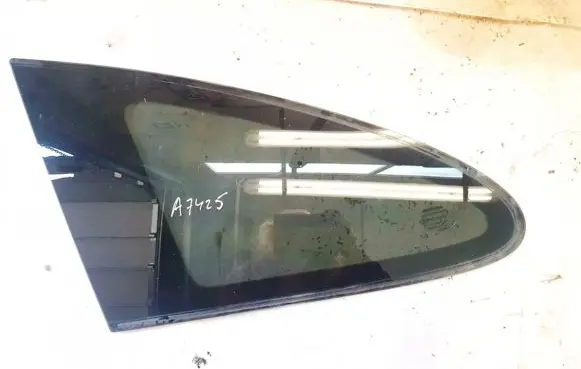 Honda CR-V Rear side window