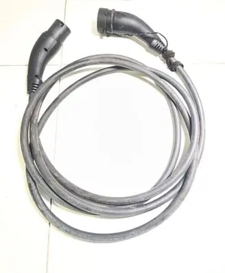 Volkswagen Golf VII Electric car charging cable 9J1971675 EC621962 897188