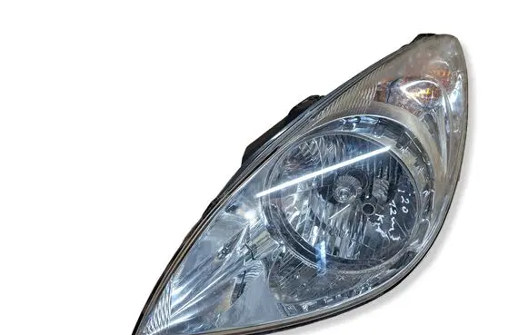 Hyundai i20 (PB PBT) Headlight/headlamp 921014P000