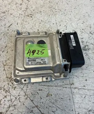 Hyundai i20 (PB PBT) Engine control unit/module 3911103700 M5179111 CE52FS01500