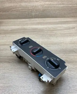 Peugeot 306 Climate control unit 601968X