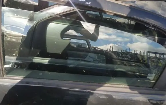 Fiat Punto (188) Rear door window glass 