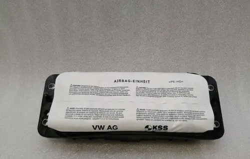 Porsche Macan (95B) Passenger airbag 95B880204