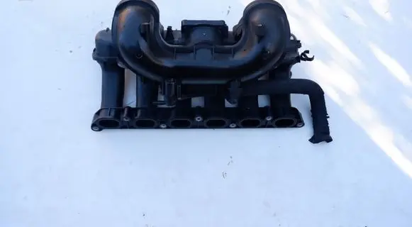 BMW X3 E83 Intake manifold 7548027 N52
