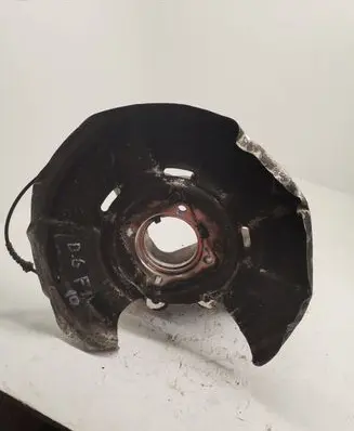 BMW 5 F10 F11 Rear wheel hub 677825