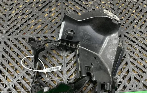 BMW 1 F20 F21 Front bumper 7272580 10833610 380000808