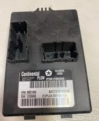 Dodge Durango Tailgate/trunk control unit/module 68140669AE A2C7372120500 PLGE208501146