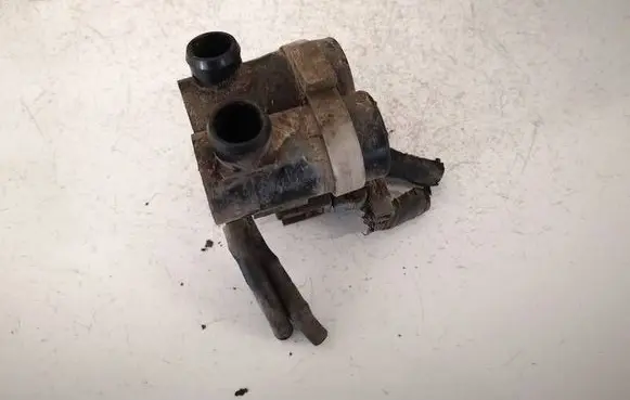 Honda Accord Windscreen/windshield washer pump