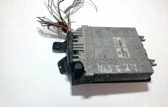 Volkswagen II LT Engine control unit/module 074906021ae 0281001788