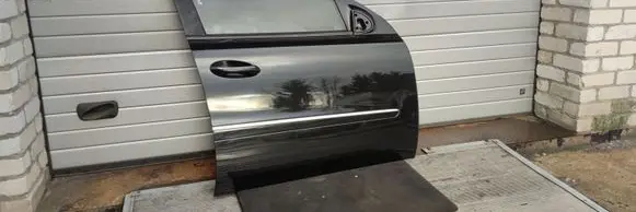 Mercedes-Benz ML W164 Front door