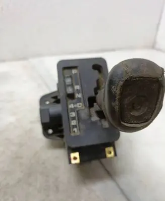 Mercedes-Benz E W210 Gear shifter/selector A1402670837
