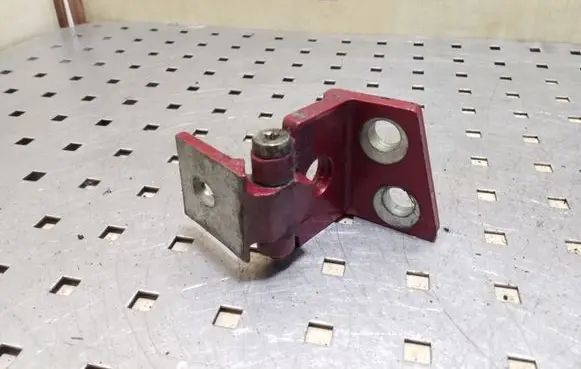 Citroen Xsara Picasso Rear door upper hinge