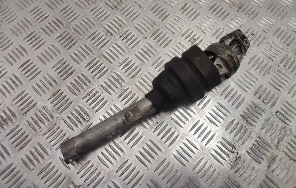 BMW 5 G30 G31 Steering column universal joint 6869347 32306869347