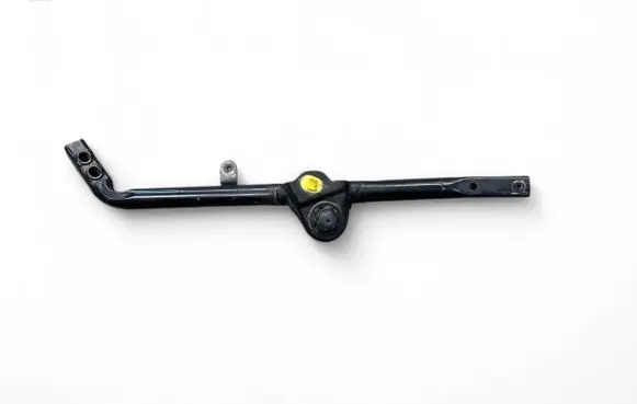 Chrysler Pacifica Radiator support slam panel bracket 68231356AB