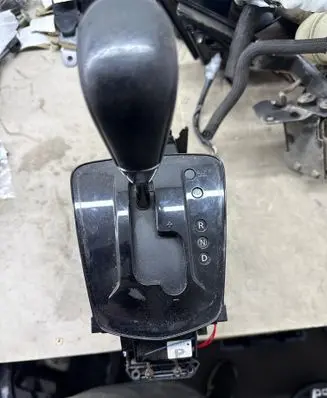 Nissan Qashqai Gear shifter/selector PA66GF33