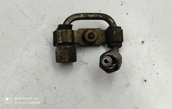 Land Rover Discovery 3 - LR3 Fuel line pipe