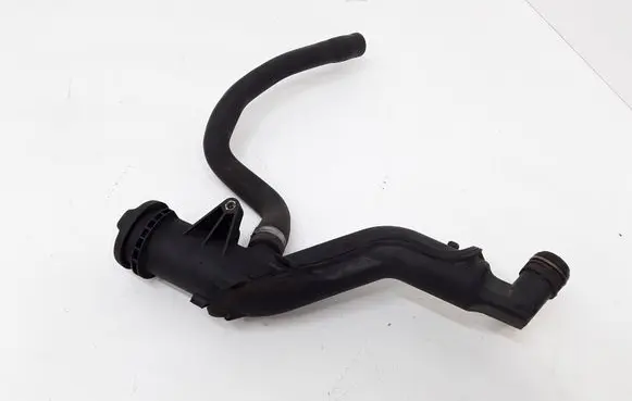 Volvo S40 Oil fill pipe 