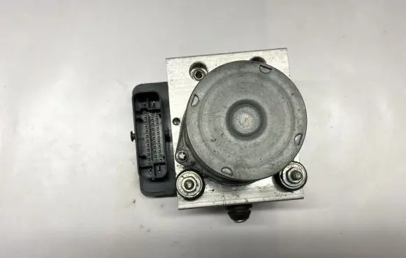 Chevrolet Camaro ABS Pump 0265956394 23414639