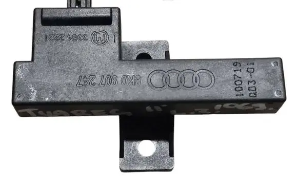 Volkswagen Touareg II Keyless (KESSY) go control unit/module 8K0907247 33542221