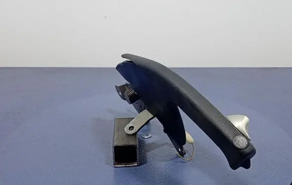 Honda CR-V Handbrake/parking brake lever assembly 