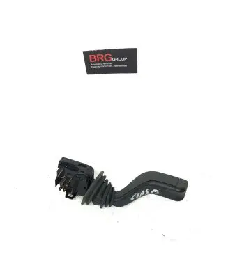 Opel Corsa B Wiper control stalk 90124931 19731913
