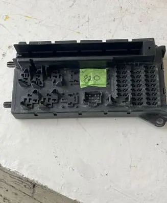 Mercedes-Benz Sprinter W906 Fuse module A9065454301 5B0UJ0107 GS002000