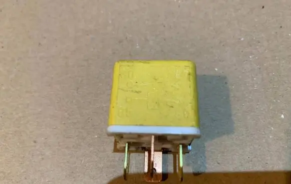 Jaguar XJ X40 Other relay 00351032