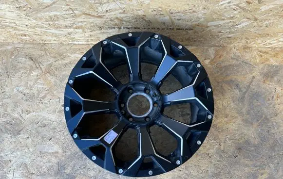 R20 alloy rim