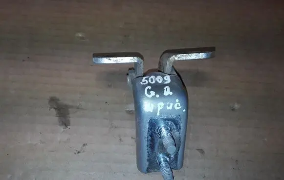Fiat Sedici Rear door lower hinge NOCODE
