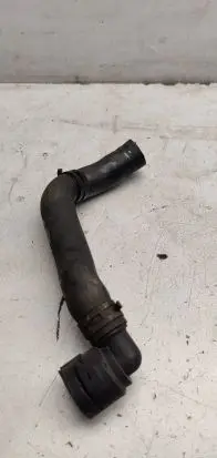 Volkswagen PASSAT B6 Engine coolant pipe/hose 1k0122157d