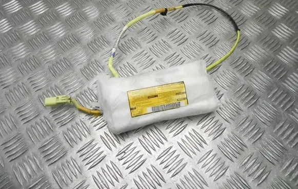 Toyota Prius (XW20) Side airbag GA33200640 M3526