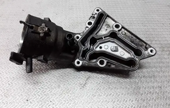Saab 9-3 Ver2 Oil filter mounting bracket TF1990111