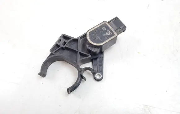 Headlight/headlamp level sensor