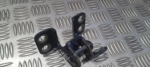 Toyota RAV 4 (XA30) Tailgate/trunk/boot hinge