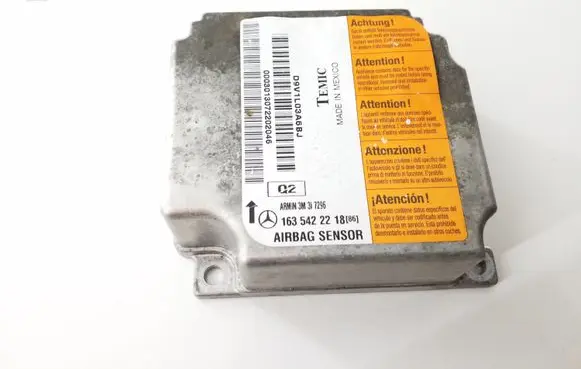 Mercedes-Benz ML W163 Airbag control unit/module A1635422218